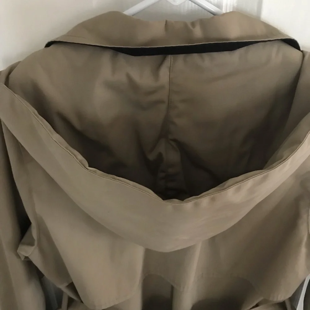 ‼️ SALE ‼️ LONDON FOG Woman’s Coat - Picture 6 of 8